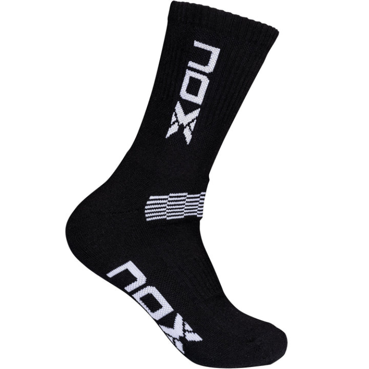 Calcetines_Tecnicos_Media_Cana_Negro_Blanco_1.png