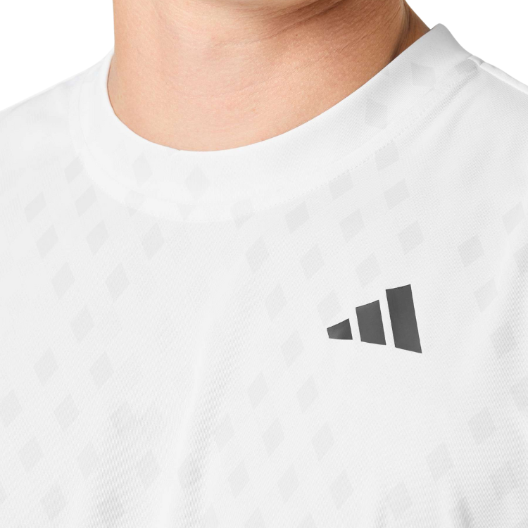 Camiseta Club Graph Tee