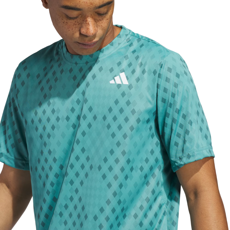 Camiseta Club Graph Tee