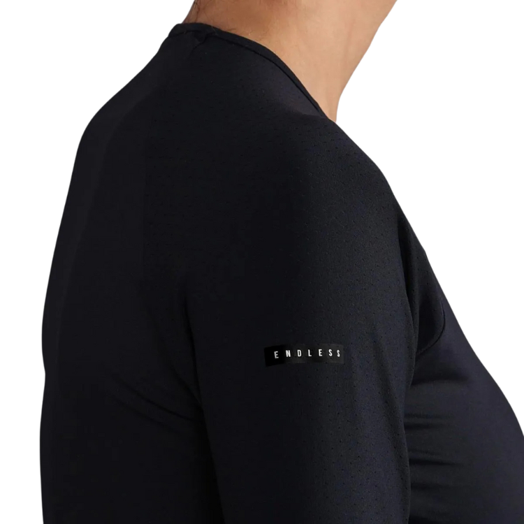 Camiseta_Drew_Negro_2.png