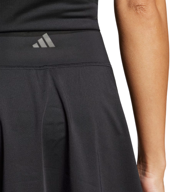 Falda Club Skirt