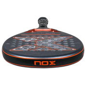 AT10 Genius 18K Alum 2025 racket