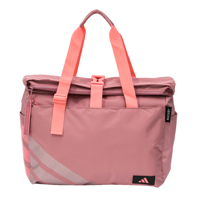 Bolsa_adidas_Weekend_2026_Martita_Ortega_Rosa_1.png