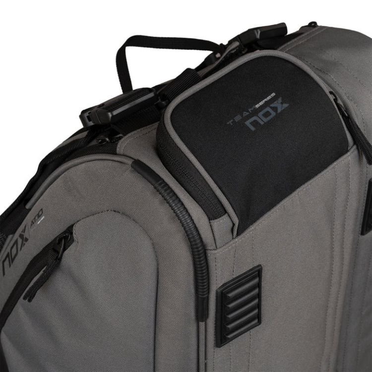 AT10 Team Racquet Bag