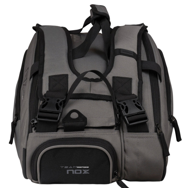 AT10 Team Racquet Bag