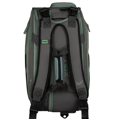 AT10 Team Racquet Bag