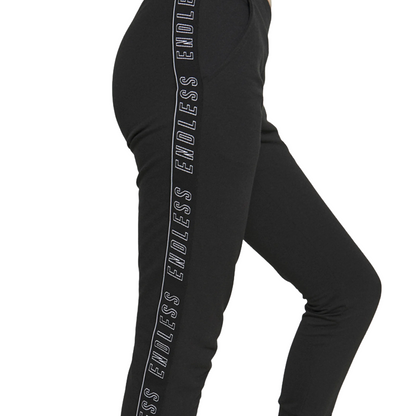 Pantalones Essence Iconic